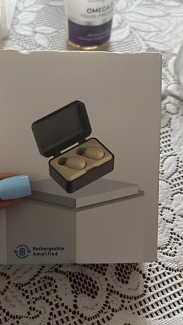 ses dinleyici cihaz: İki qulaqlı, qulaqdaxili “Amplification Headphones” (eşitmə — 5
