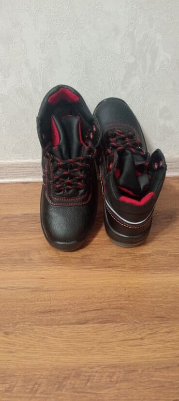 botinka ayaqqabılar: İş ayaqqabısı – qoruyucu botlar - Model: orta boğazlı, bağlamalı - — 1