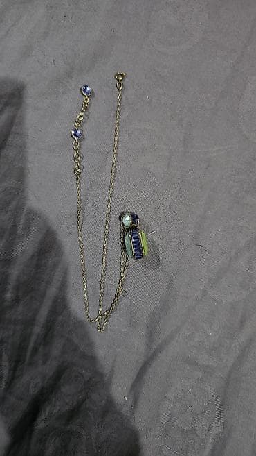 Zərgərlik əşyaları: Müxtəlif növ bijuteriyalar satılır, seçim çoxdur. Hamısı əla — 7