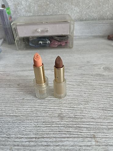 tek pencek: Dodaq boyası, Collistar, Yeni, Ünvandan götürmə — 1