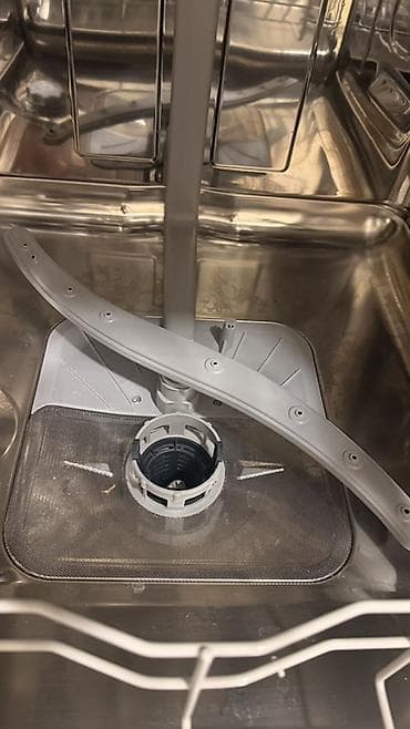 qaz sobalar: Qabyuyan maşın Indesit, Tam qabaritli (60 sm.), Ayrıca dayanan — 5