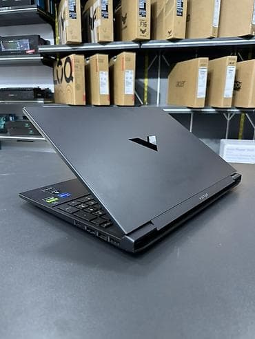 compaq notebook: Hp Victus 15-FA1343TX Cpu: Intel core i7-13620H RAM: 16 gb ddr5 — 4