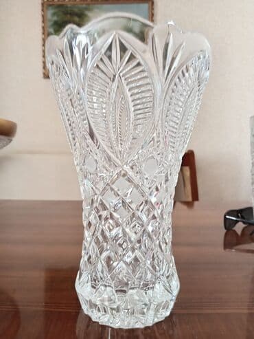 xurustal vaza: Vaza dəsti, Xrustal — 2