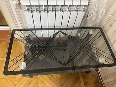 qara it sekilleri: Jurnal masası, Açılmayan, Şüşə, Dördbucaq masa — 2