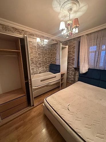 Б/у, Нераскладной, Прямоугольный стол, 4 стула — 8
