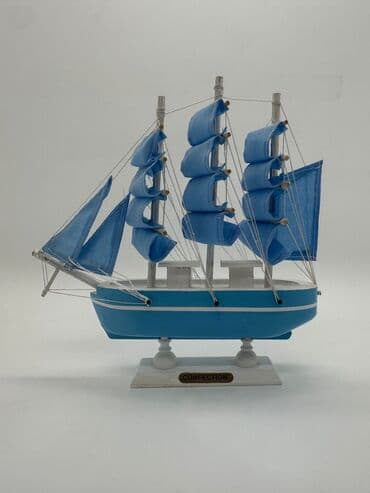Toy paltarları və aksesuarları: Taxta yelkənli gəmi maketi.qiymet 20m.dan başlayır - Material: ağac — 2