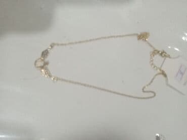 Свадебные платья и аксессуары: Zərgərlik dəsti – qızılı rəng aksesuarlar Tərkib: - Boyunbağı 1: incə — 7