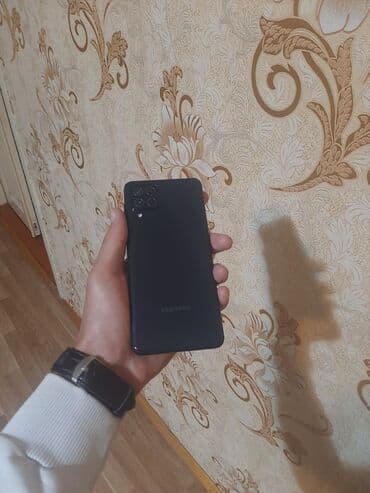 Фото и видеокамеры: Samsung Galaxy A22, 64 ГБ, цвет - Черный, Две SIM карты — 2