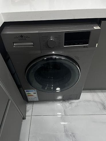 Paltaryuyan masin 6 kq. 4 aydir alinib. 250azn.Unvan Bine m 323