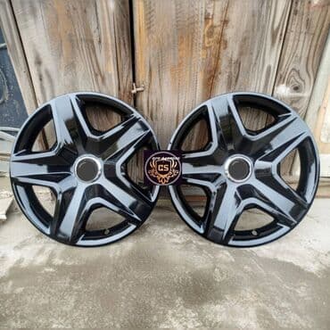 teker islenmis: Yeni Kolpak Renault R 15 — 4