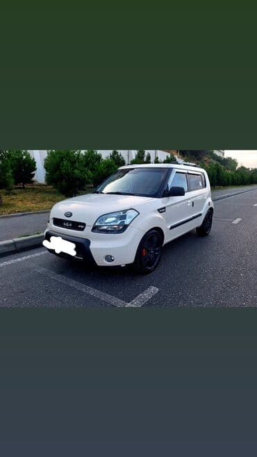 Kia Soul: 1.6 l | 2009 il Krossover