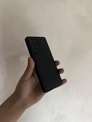 Компьютеры, ноутбуки и планшеты: Samsung Galaxy S20, 128 ГБ, цвет - Черный, Отпечаток пальца — 5