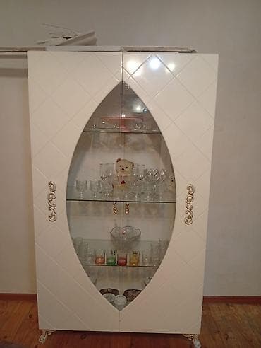 vitrin dolab: Şüşəli dolab vitrini — 1