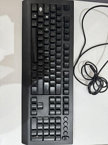 usb hub: Razer Cynosa V2 – tam ölçülü oyun klaviaturası - Model: Razer Cynosa — 2