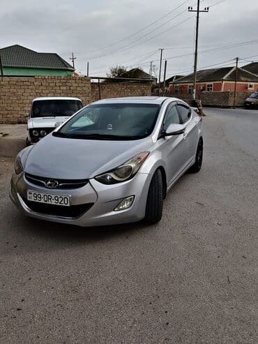 фольксваген джетта 1 6: Hyundai Elantra: 1.8 л | 2012 г. Седан — 4