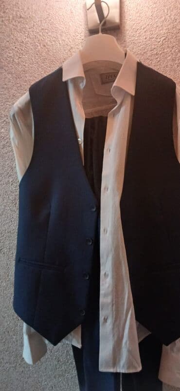 Köynəklər: Kişi klassik kostyum dəsti - Marka: İPEK - Rəng: Tünd göy (navy) - — 2