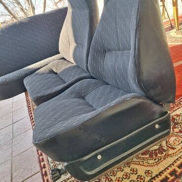 avtomobil oturacaq üzlükleri: Avtomobil oturacaq dəsti - Ön iki ədəd bucket tipli oturacaq və arxa — 1