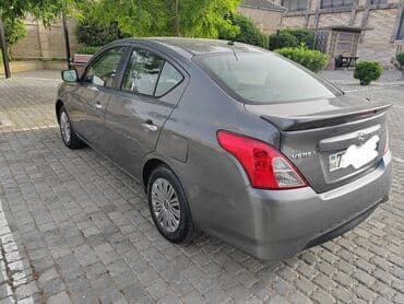 Kia: Taxidə qətiyyən sürülməyib. Gündəlik 35 manat, aylıq 900 manat — 3