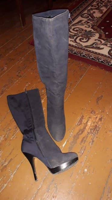 Ölçü: 38, rəng - Qara, İşlənmiş