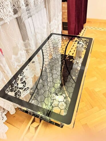 Табуретки на заказ: Прямой стол, Нераскладной, Без колесиков, Стекло, Без гарантии, Самовывоз — 3