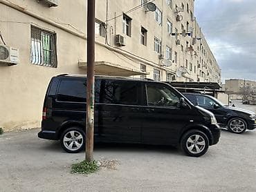 volkswagen cc: Volkswagen Transporter: 2.5 l | 2006 il Van/Minivan — 4