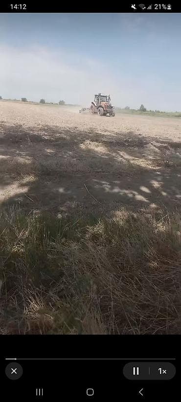 2 el traktör: Kənd təsərrüfatı üçün güclü təkərli traktor - Kabinli, geniş — 2