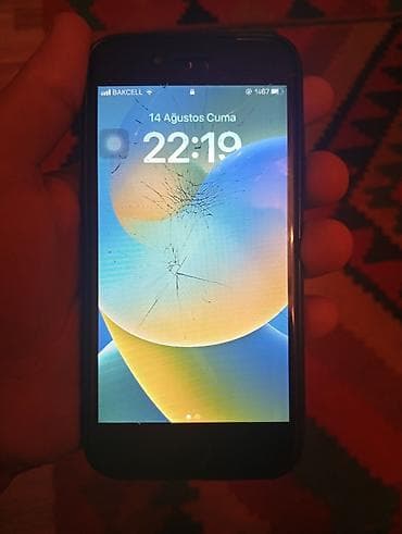 iphone sx: IPhone 8, 64 GB, Qara, Qırıq, Sənədlərlə — 3