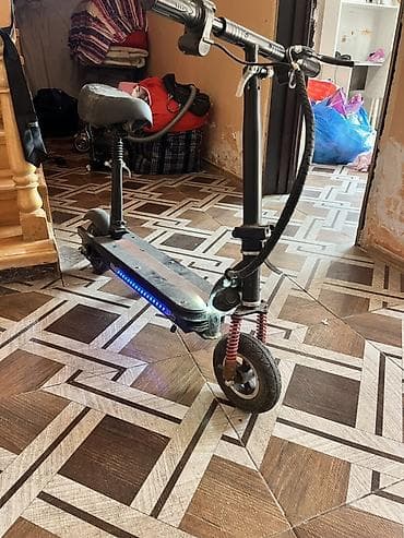 Elektrik skuter – oturacaqlı model - Güclü elektrik mühərriki və — 2