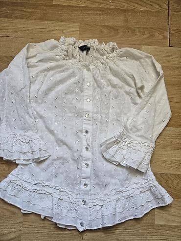 ağ mokasinlər: Ağ rəngli, broderiya naxışlı uşaq köyneyi. 3 man.inşaatçılar — 1