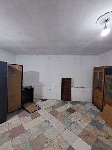 UAZ: Salam əleykum. Azadlıq metrosuna 10 dəq, Rəsulzadə qəs. Yer üstü — 6