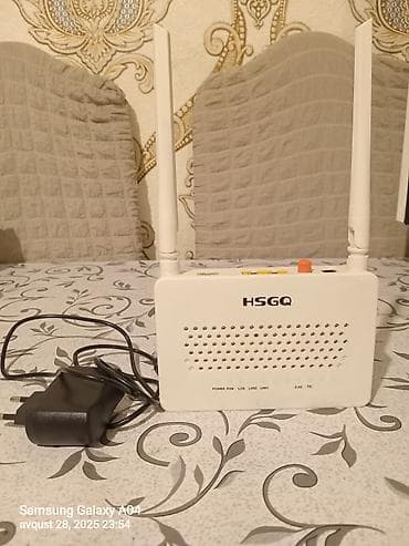 HSGQ Wi‑Fi router/ONT - İki ədəd çıxarıla bilən antena ilə sabit və