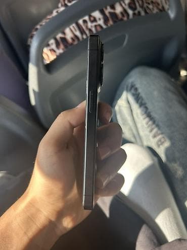 ipad pro m5: IPhone 15 Pro, 256 GB, Black Titanium, Face ID — 2