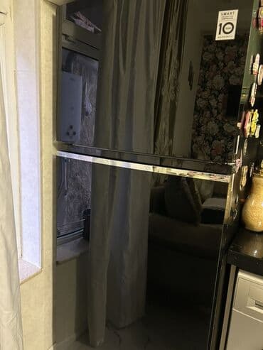 lg gr f832hlhu: LG soyuducu - Rəng və dizayn: Parlaq qara (oynaq güzgü effektli) ön — 2