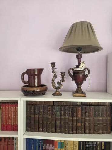 вазы из богемского стекла: Antik mebel dəsti - Ağac komod: Klasik üslubda, təbii ağacdan. Üst — 4