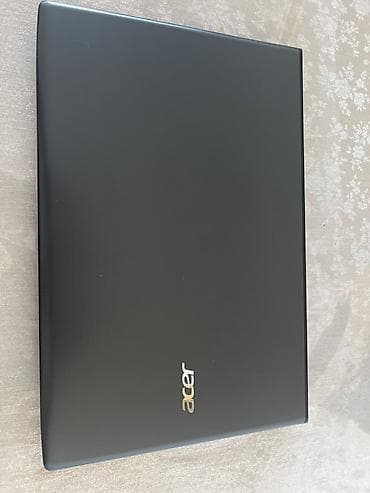 Acer: Acer Aspire E 15 noutbuku (model: E5-576G-3323) - Ekran: 15.6" - — 3