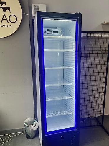 ucuz su sifarişi: Uğur su vitrini 800 Azn satılır.Yeni alınıb istifadə olunmayıb.1100ə — 1