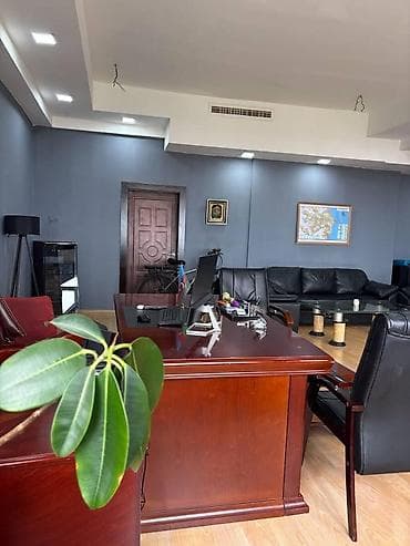 kreditle drel: İcarəyə verilir 3 otaqlı ofis 320 m², Şah İsmayıl Xətai m. Daha 7 — 3