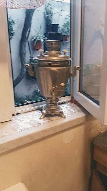 samovar 5l: Klassik metal samovar elektrik. qədim. LATUN unvani Əmircan - — 1
