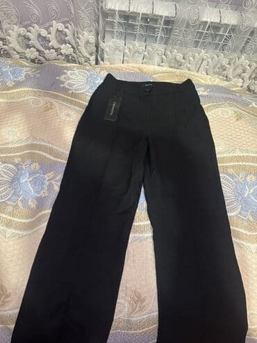 женские черные брюки: Məhsul: Qadın klassik şalvar Brend: Trendyol Model/Artikul — 1