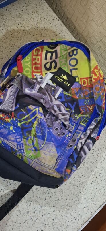 bu şəhərdə bilet qiymətləri: Hamısı normal vəziyyətdədir.Birinci 70 manata alınıb .Qiyməti 20 — 9