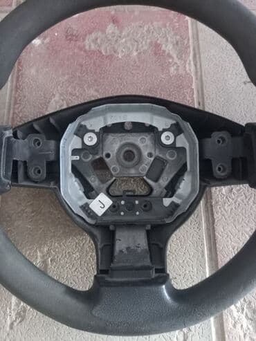 Soyutma və qızdırma sistemləri: Məhsul: Avtomobil sükan çarxı Təsvir: - Material: Qara rəngli — 2