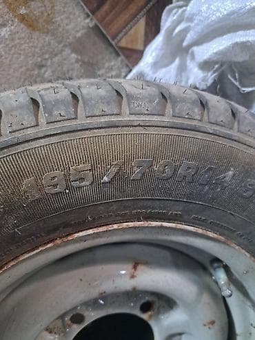 Gaz 24 dun diski tekeri teze kimi. olculeri 195/70 R14. qiymet 70