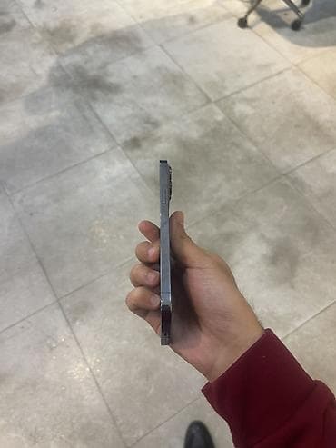 iphone 11 pro max 2 cı el: IPhone 13 Pro Max, Space Gray — 2