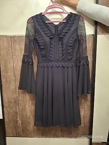 Женская одежда: Cəmi 1-2 dəfə geyinilib. Heç bir defekti yoxdur. Yeni kimidir. 95 — 1