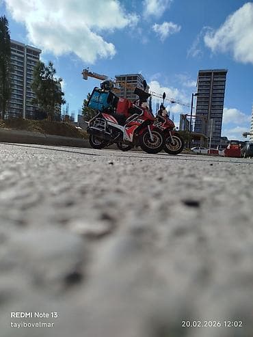 daye axtarıram tecili: Moto-kuryer tələb olunur — 1