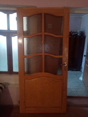 Furnitura və aksessuarlar: Az işlənib Sumqayıt şəhərindədir yaxşı vəziyyətdədir . Biri — 2