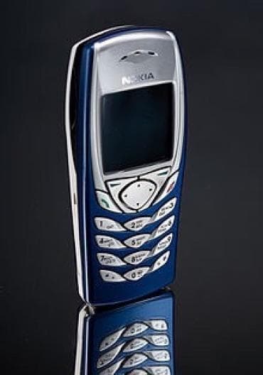 lc telefon: Arginal kopus ela veziyetde ishdiyir retro madel isdeses ayrica korpus — 1