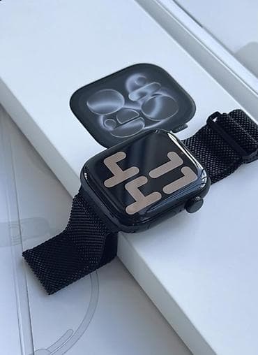 iphone saat 8 ultra: Apple Watch Series 11 (GPS) - watchOS 26.0 (23R350) - Qara rəngli — 1