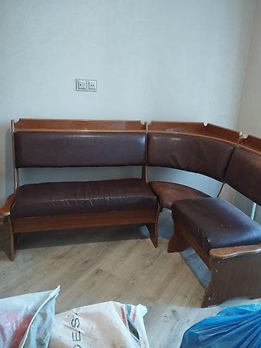 Masalar və oturacaqlar: Mətbəx üçün künc dəsti - Klassik üslubda L formalı mətbəx küncü: bərk — 1