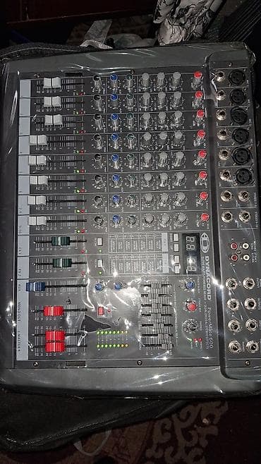 DYNACORD PowerMate 600 PowerMate 600 mikseri, 8 kanallı səs qarışdırma